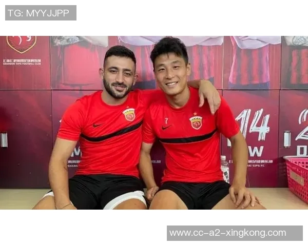 海港锋线双星揭秘32粒进球背后的射击灵感与默契配合